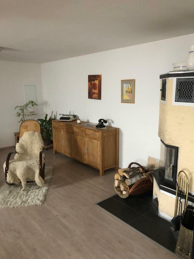 Alte Schule Cafe Und Pension Drehna Eksteriør billede